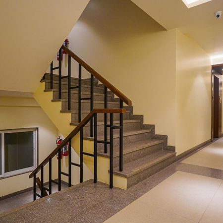 סוראט Hotel El Magnifico מראה חיצוני תמונה